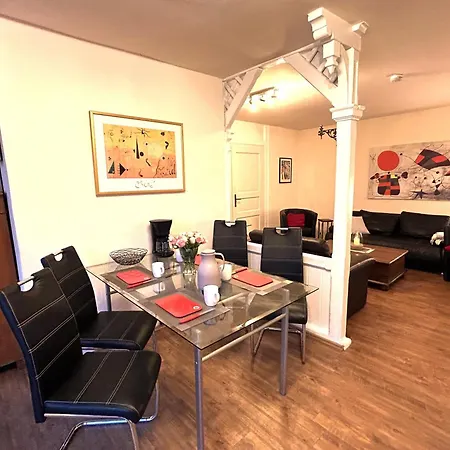 Strandvilla Rheingold - Nebengebaeude Villa *
